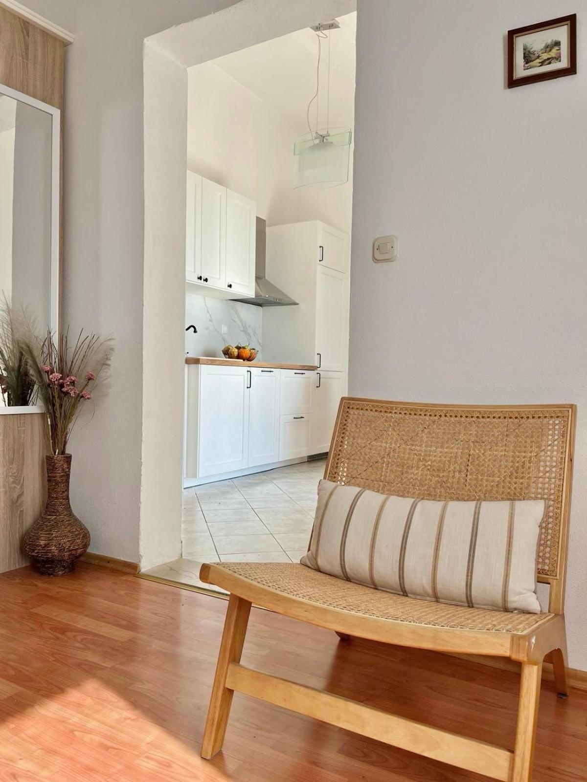 Apartments Curnic Jesenice  Dış mekan fotoğraf